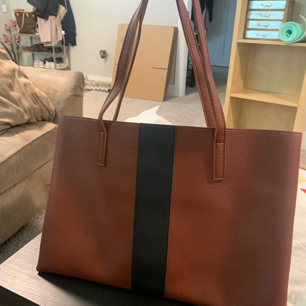Vince Camuto